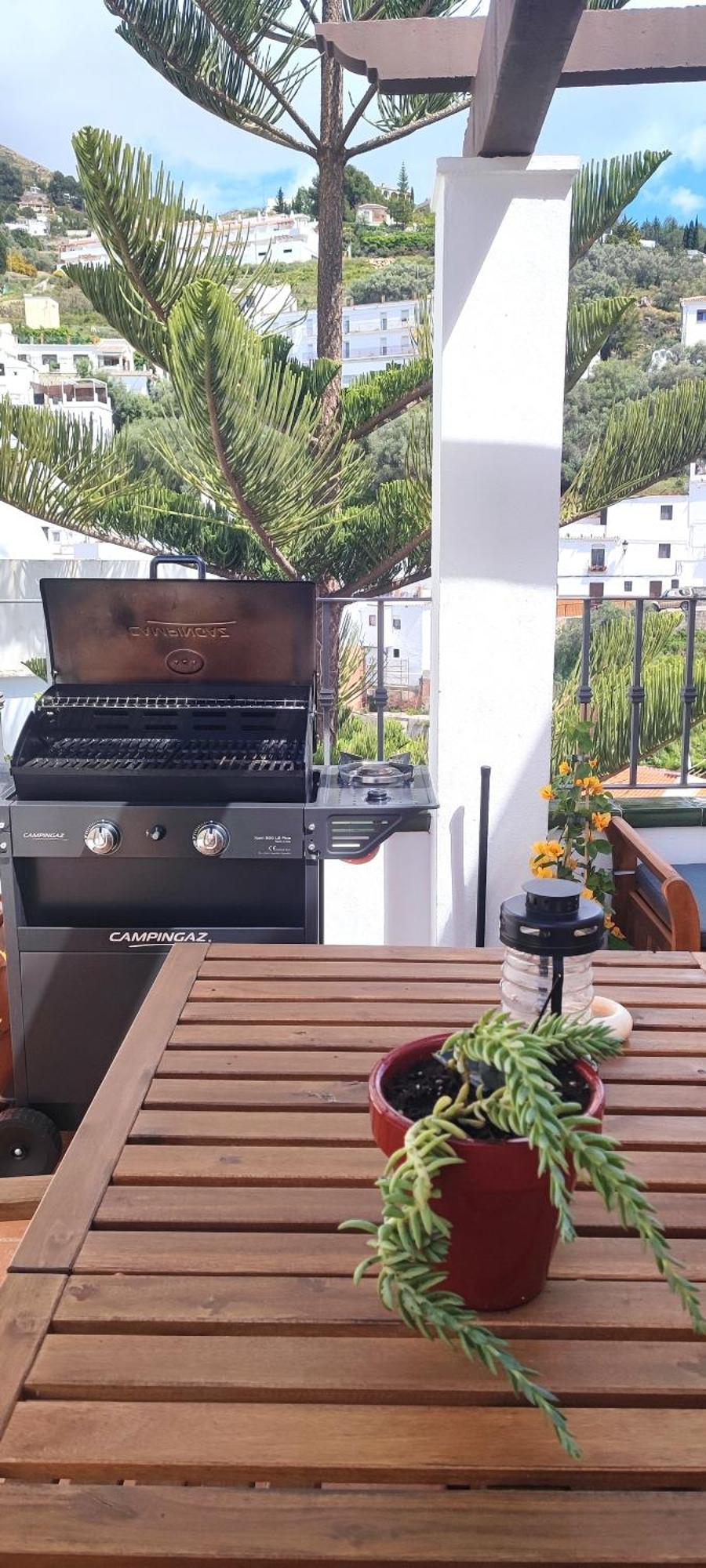 Apartment Penthouse With Hot Tub And Air Conditioning Offering Breathtaking Panoramic Mountain And Sea Views *
